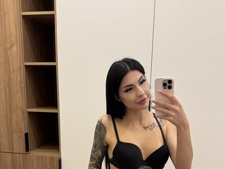 @AuraXO