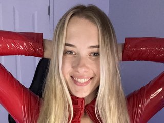 @DanikaDillan