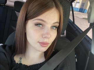 @Eliza0