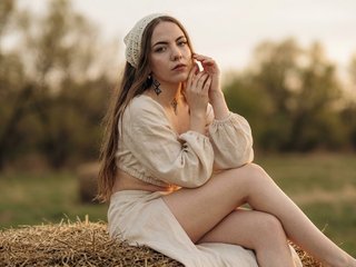 @KiraRustle