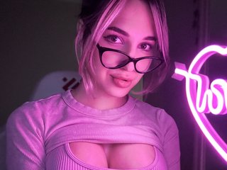 @YoloLove
