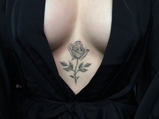 @Your-Peachy-Dream